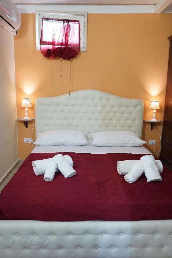 B&B Scipponate Collepasso Ngoại thất bức ảnh